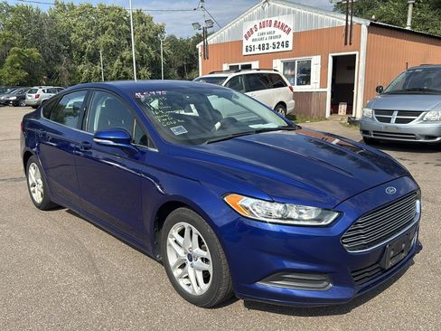 Used 2013 Ford Fusion SE FWD image 3
