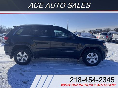 Used 2016 Jeep Grand Cherokee Laredo w/ Quick Order Package 23E image 6