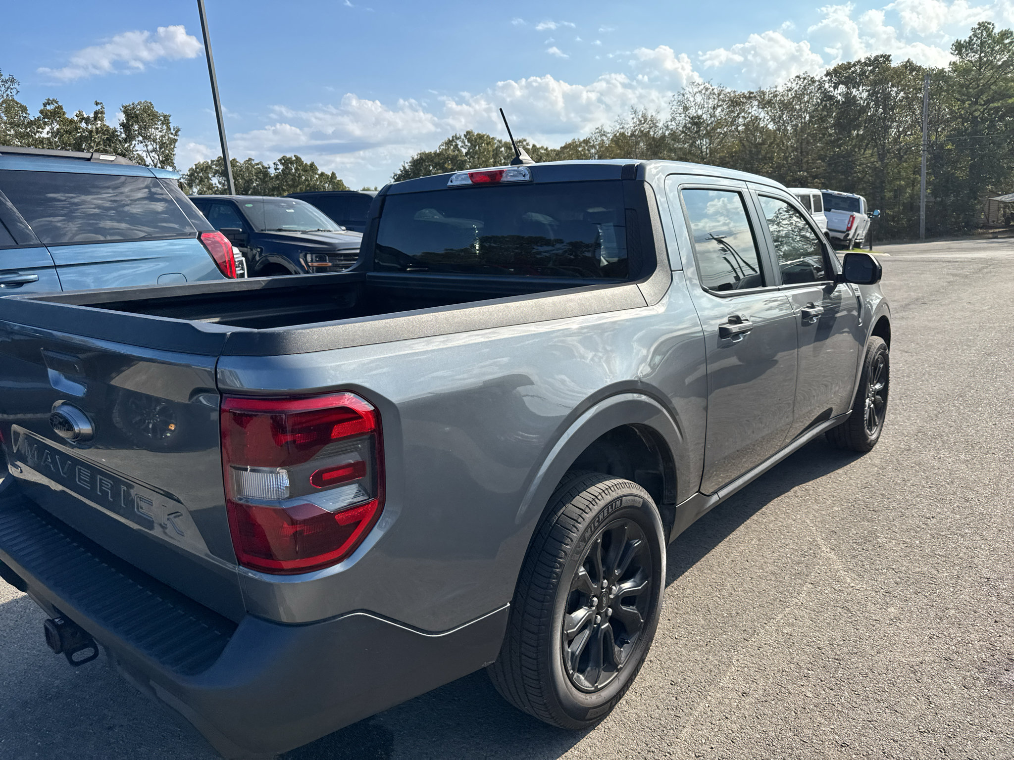 Used 2024 Ford Maverick XLT w/ XLT Luxury Package FWD image 5
