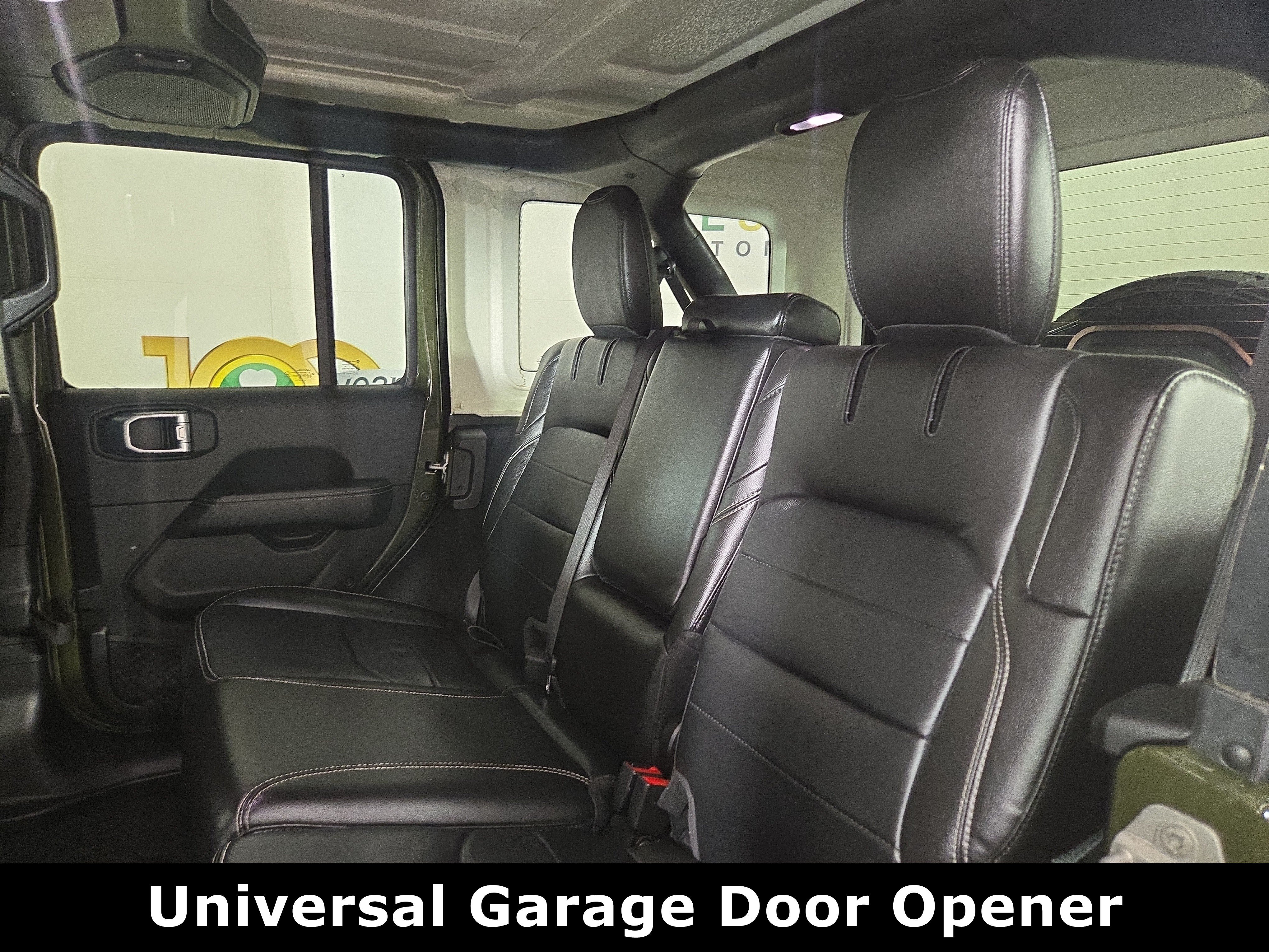 Certified 2023 Jeep Wrangler Unlimited Sahara w/ Dual Top Group AWD/4WD image 13