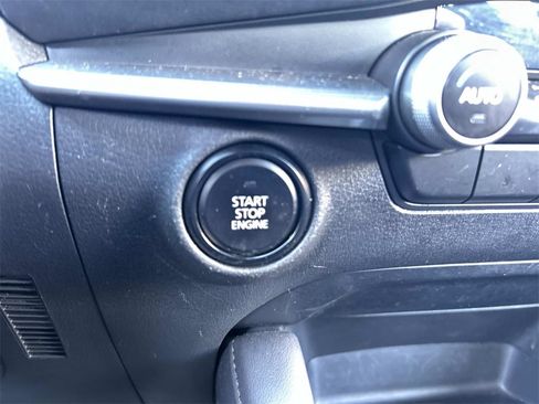 Used 2025 MAZDA MAZDA3 s Sport image 29