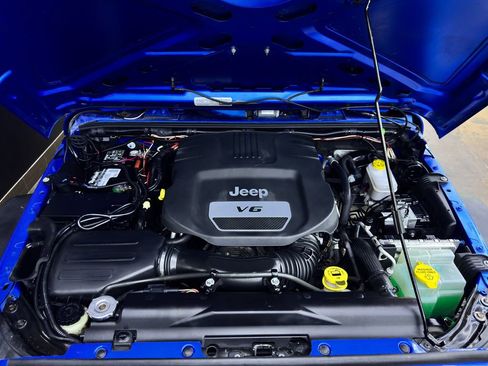 Used 2015 Jeep Wrangler Unlimited Sport w/ Quick Order Package 24S image 34