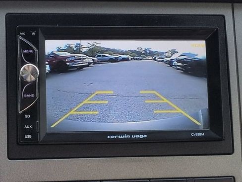 Used 2013 Ford F250 XLT w/ XLT Interior Pkg AWD/4WD image 22