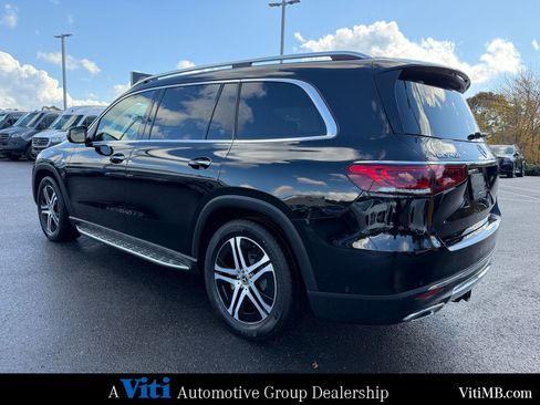 Used 2022 Mercedes-Benz GLS 450 4MATIC image 5