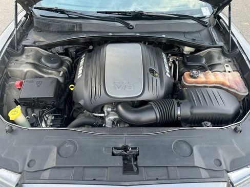 Used 2013 Dodge Charger R/T image 28