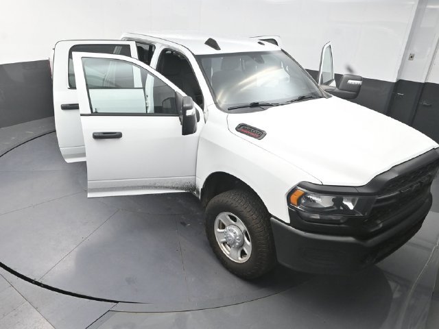 Used 2023 RAM 2500 Tradesman AWD/4WD image 18