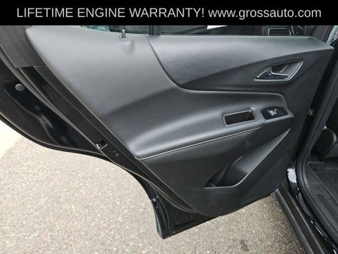 Used 2023 Chevrolet Equinox Premier AWD/4WD image 29