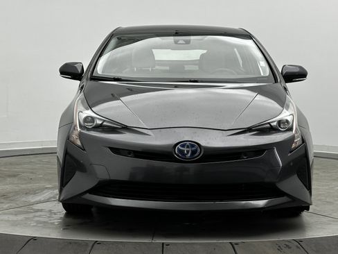 Used 2017 Toyota Prius Two w/ Prius Two Safety Plus Package image 2