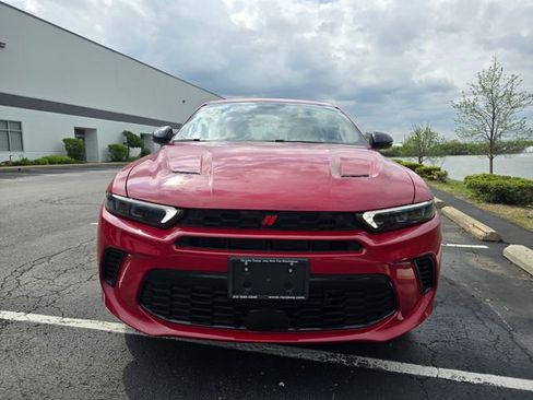 Used 2024 Dodge Hornet R/T w/ R/T Blacktop Package image 11