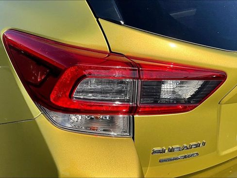 Used 2022 Subaru Crosstrek 2.5i Limited w/ Moonroof Package 2 AWD/4WD image 19