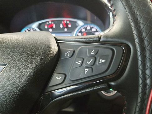 Certified 2022 Chevrolet Equinox RS AWD/4WD image 17