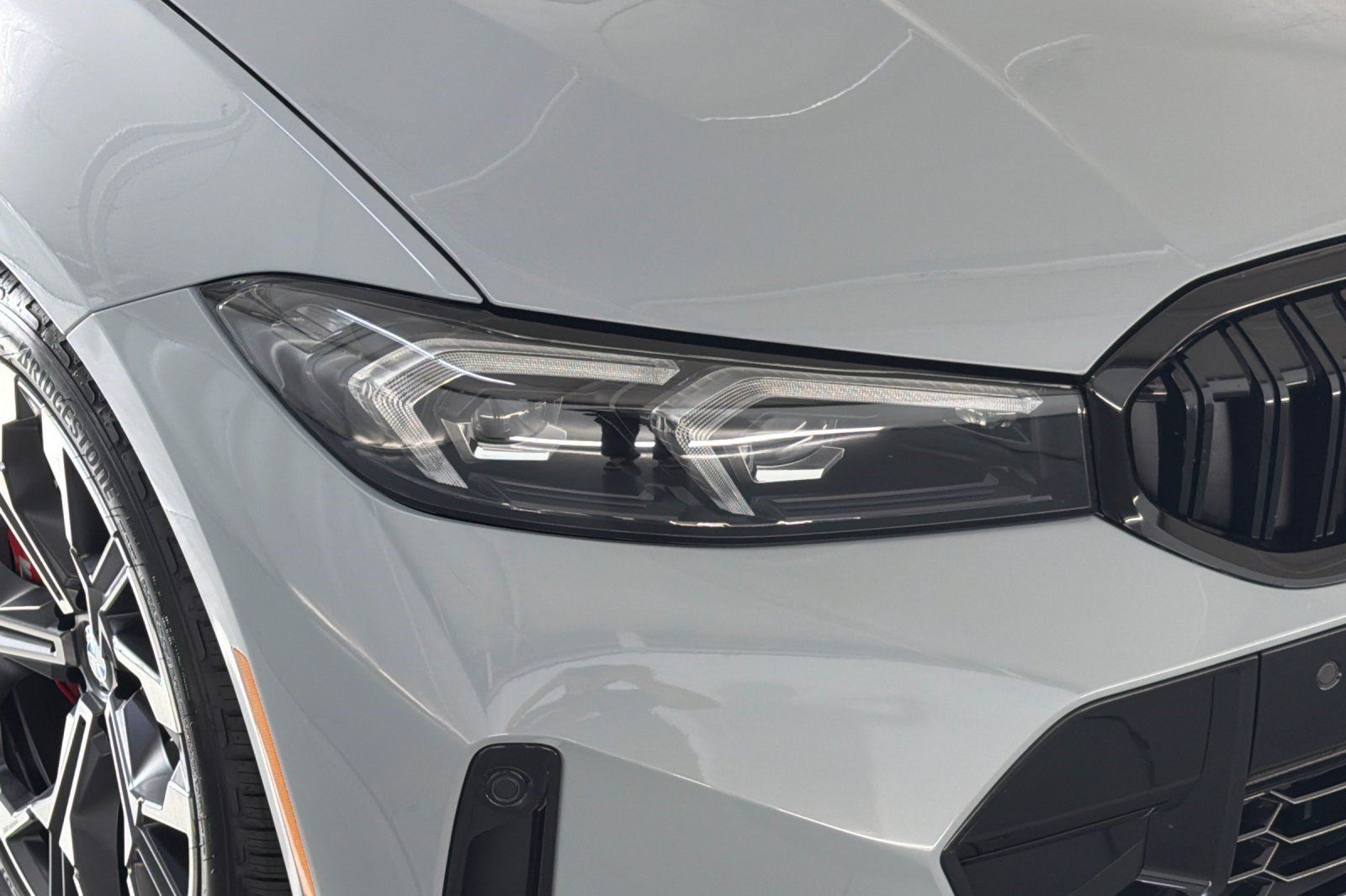 New 2026 BMW 330i Sedan w/ M Sport Package RWD image 11