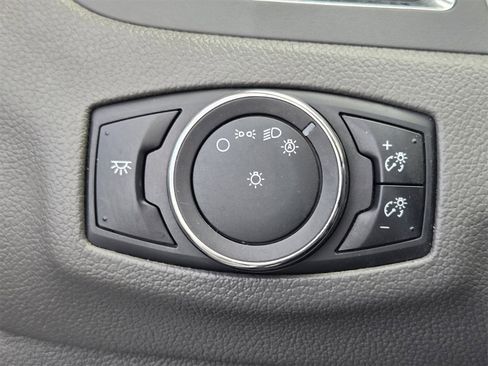 Used 2014 Ford Edge SEL w/ Equipment Group 205A image 18