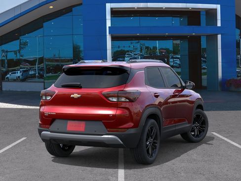 New 2026 Chevrolet TrailBlazer LT w/ Midnight Edition AWD/4WD image 28