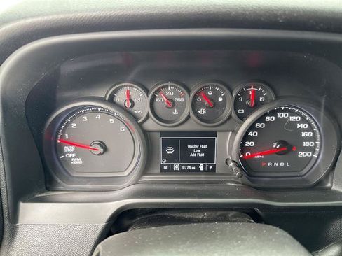 Used 2024 GMC Sierra 1500 Pro w/ Pro Value Package AWD/4WD image 10