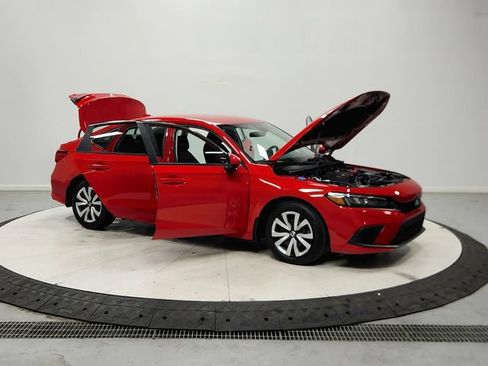 Used 2024 Honda Civic LX image 10