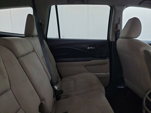 Used 2019 Honda Pilot LX image 19