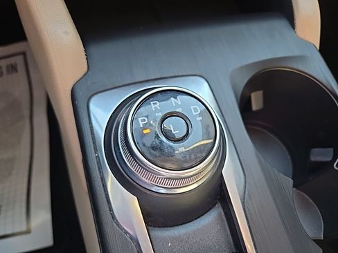 Used 2022 Ford Escape SE w/ Convenience Package FWD image 54