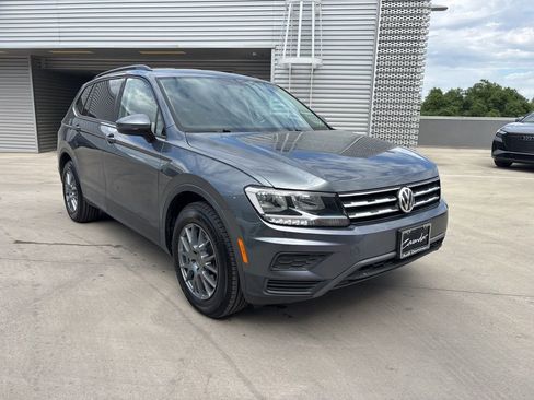 Used 2019 Volkswagen Tiguan S w/ Driver Assistance Package FWD image 3