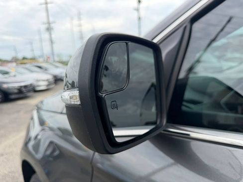 Used 2018 Ford Edge Titanium AWD/4WD image 56