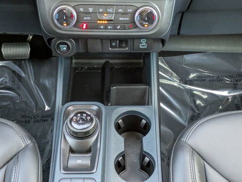 Used 2023 Ford Maverick Lariat w/ Lariat Luxury Package image 19