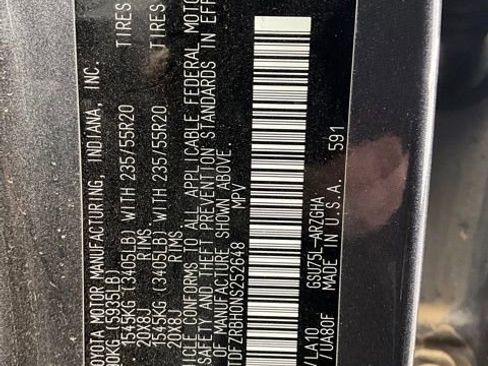 Used 2022 Toyota Highlander Platinum image 34