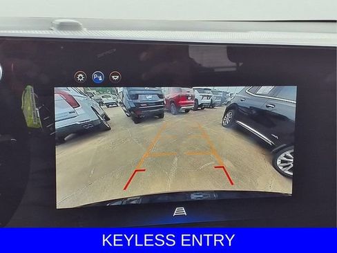 Used 2025 Chevrolet Equinox LT AWD/4WD image 10