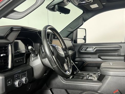 Used 2024 GMC Sierra 3500 AT4 w/ AT4 Premium Plus Package image 25