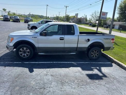 Used 2010 Ford F150 XLT AWD/4WD image 4