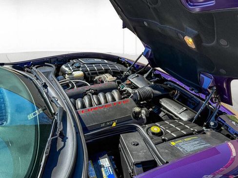 Used 1998 Chevrolet Corvette Convertible w/ Memory Pkg image 25