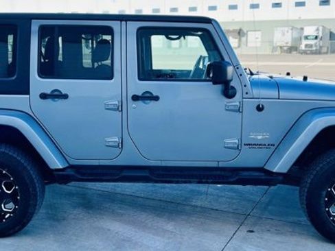 Used 2014 Jeep Wrangler Unlimited Sahara w/ Trailer Tow Group image 6