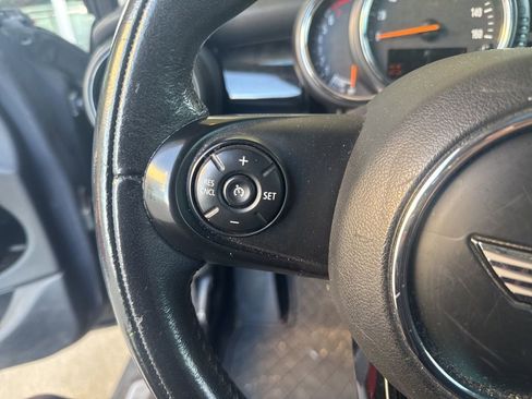 Used 2016 MINI Cooper S image 10