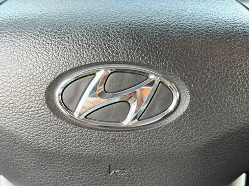 Used 2020 Hyundai Elantra GT w/ Style Package 02 FWD image 20