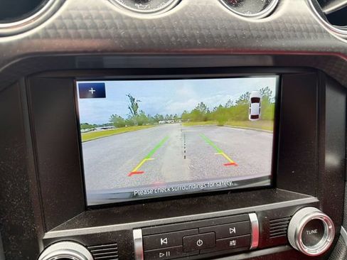 Used 2021 Ford Mustang GT Premium w/ GT Performance Package RWD image 21