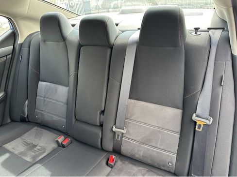 Used 2024 Nissan Sentra SR FWD image 15