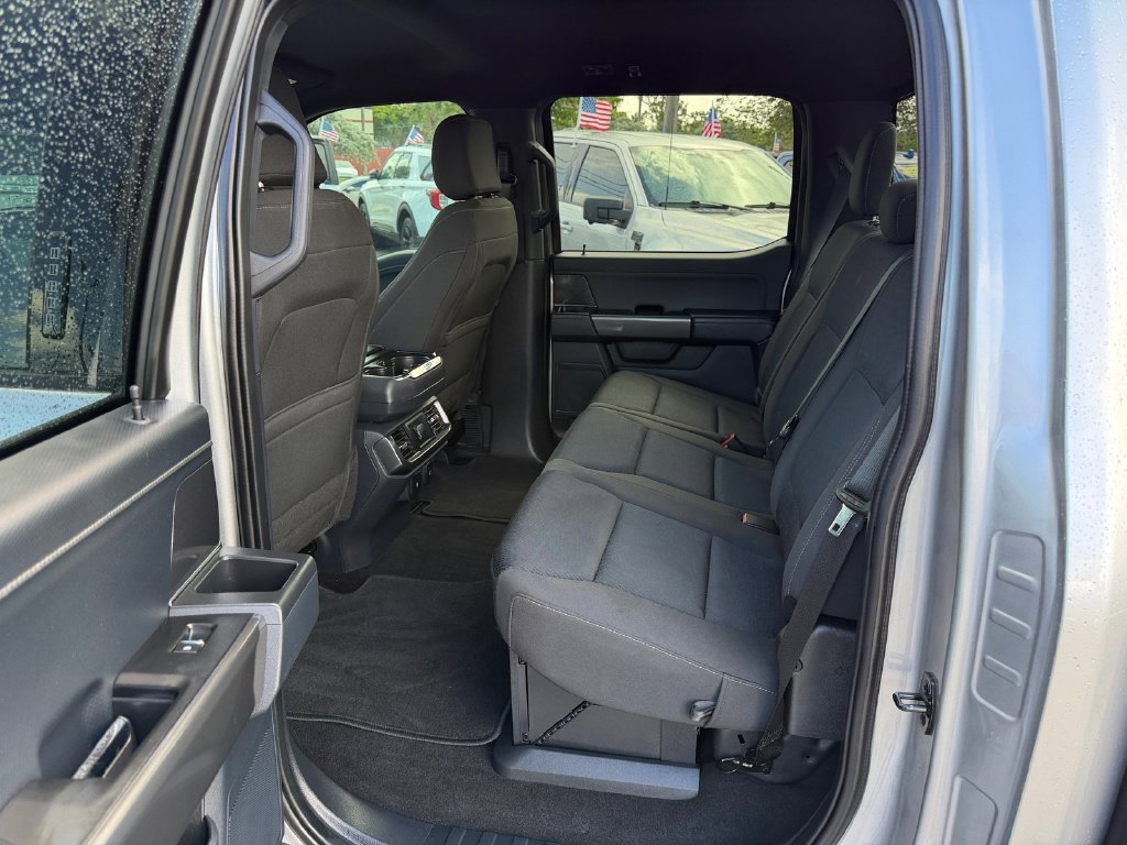 Used 2023 Ford F150 4x4 SuperCrew Hybrid image 12