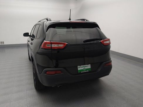 Used 2018 Jeep Cherokee Limited w/ High Altitude Package image 6