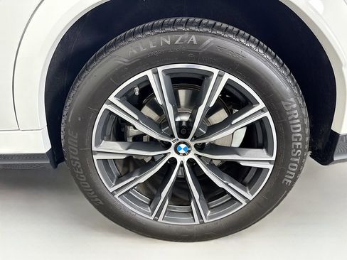 Used 2025 BMW X6 xDrive40i image 30