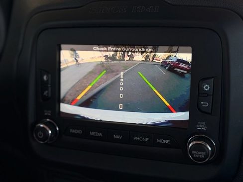 Used 2016 Jeep Renegade Limited AWD/4WD image 46