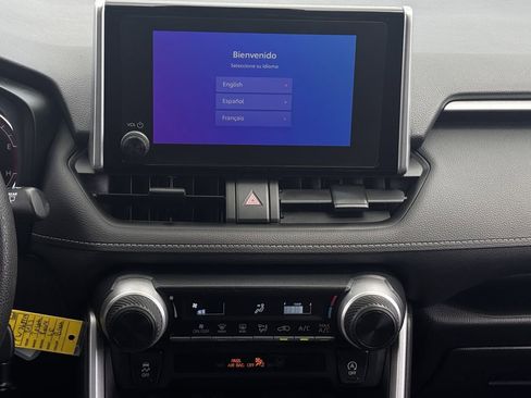 Used 2023 Toyota RAV4 LE image 17