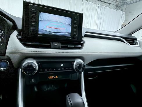 Certified 2022 Toyota RAV4 XLE AWD/4WD image 13