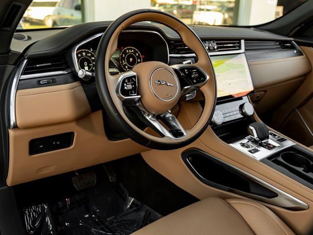 Used 2021 Jaguar F-PACE S AWD/4WD image 17