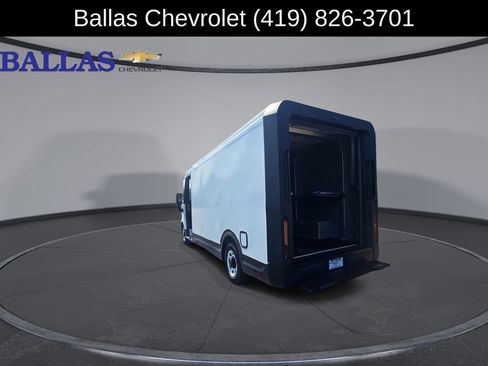 Used 2024 Chevrolet Brightdrop 600 AWD/4WD image 7