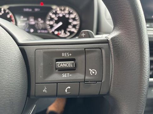 Certified 2023 Nissan Rogue S image 19