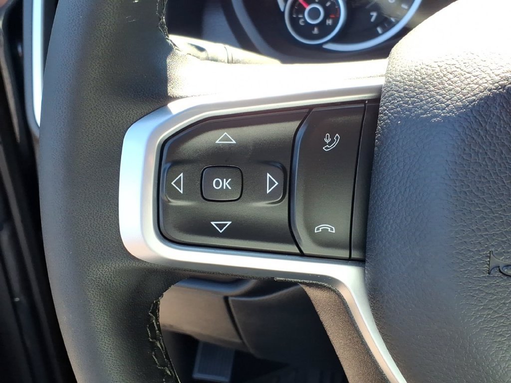 Certified 2025 RAM 2500 Big Horn AWD/4WD image 10