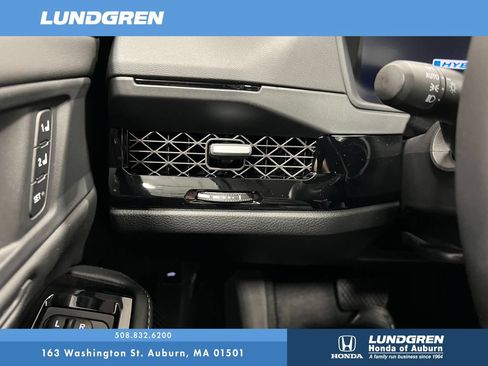 New 2025 Honda Accord Touring image 11