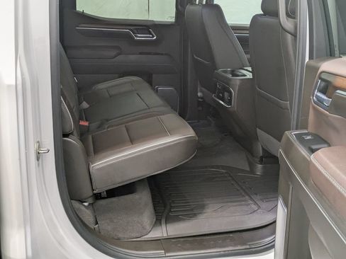 Used 2024 GMC Sierra 1500 Denali AWD/4WD image 37