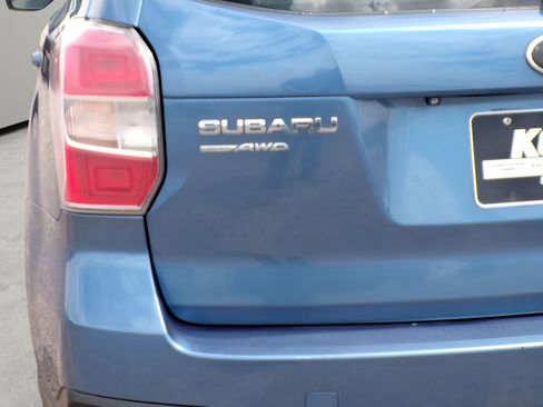 Used 2016 Subaru Forester 2.5i AWD/4WD image 31