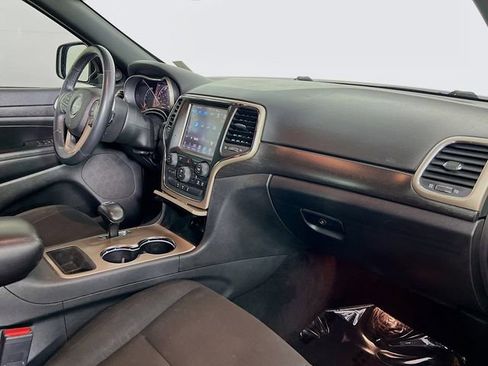 Used 2015 Jeep Grand Cherokee Laredo w/ Quick Order Package 23E AWD/4WD image 35