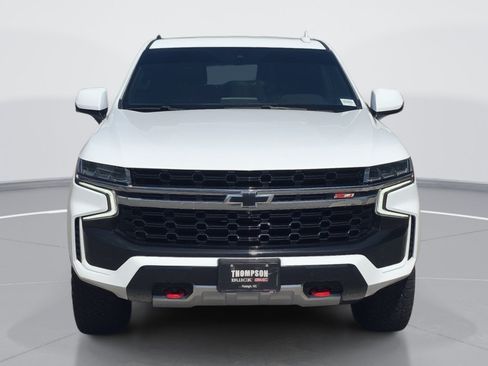 Used 2022 Chevrolet Tahoe Z71 w/ Z71 Off-Road Package AWD/4WD image 8